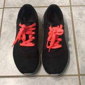 Reebok zrated sneakers